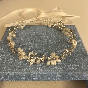 Bridal freshwater pearl and crystal headband